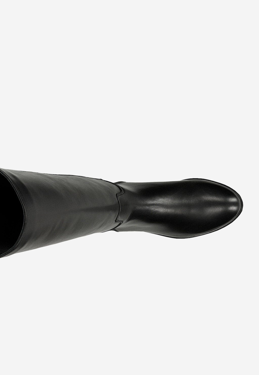 Czarne skórzane kozaki damskie Wojas model 71070-51 z ociepleniem, widok z góry ukazujący zaokrąglony nosek i elegancką cholewę.