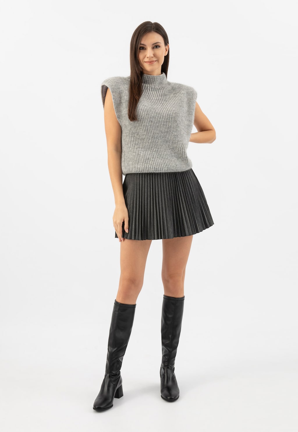 Černé dámské nazouvací kozačky s elastickým svrškem 71063-81 Widok 7