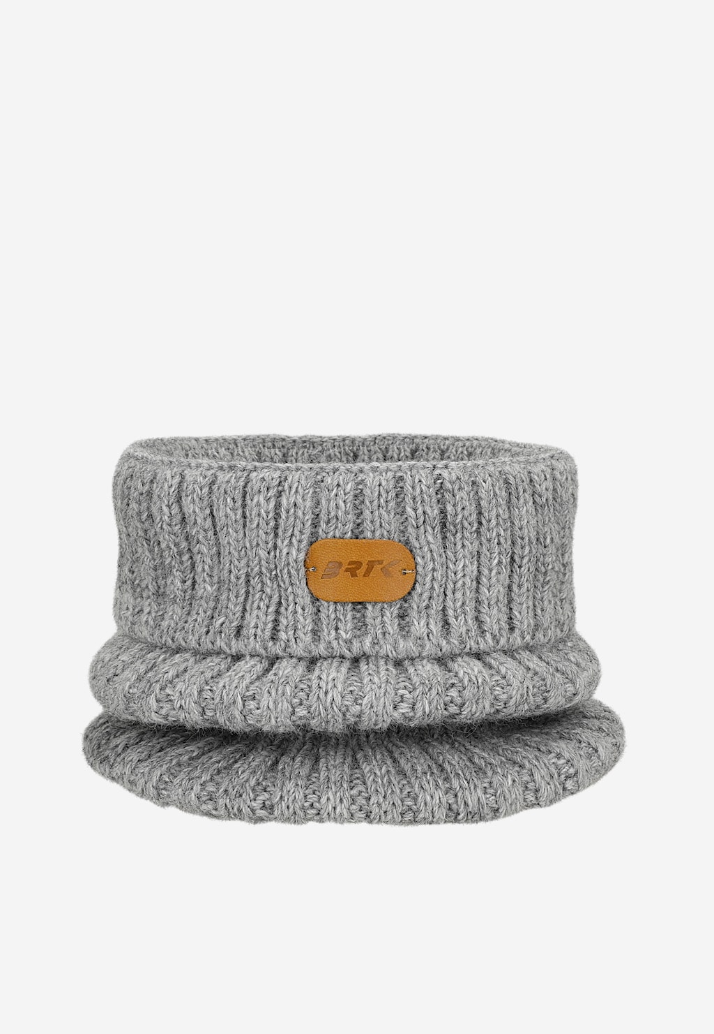 Popielaty komin z zestawu BARTEK 85601-10, wykonany z dzianej wełny, ze skórzaną naszywką z logo BRT. Element zimowego kompletu z czapką i rękawiczkami.