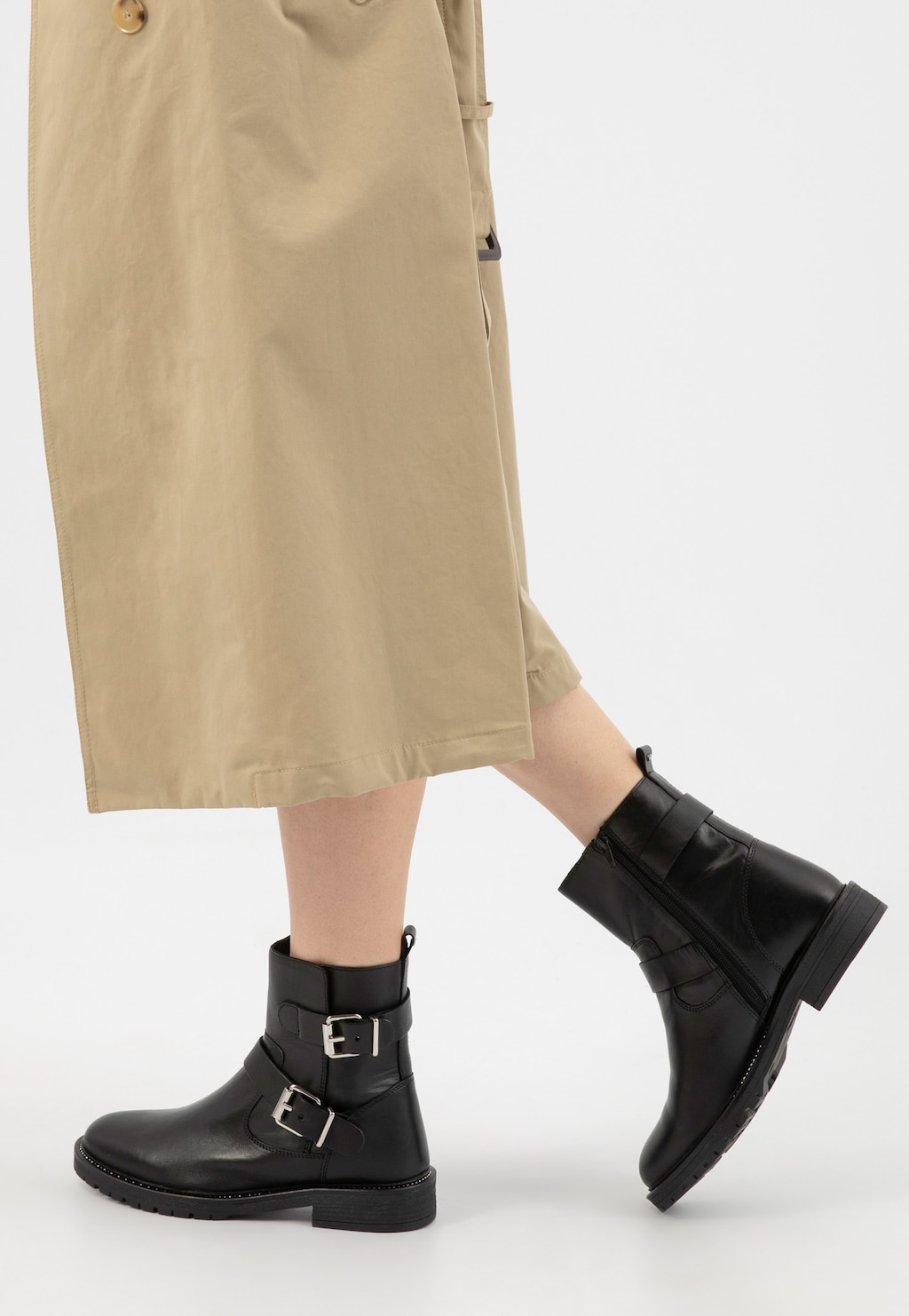 Dámské černé kožené kotníkové boty s přezkami 55269-51 Widok 7