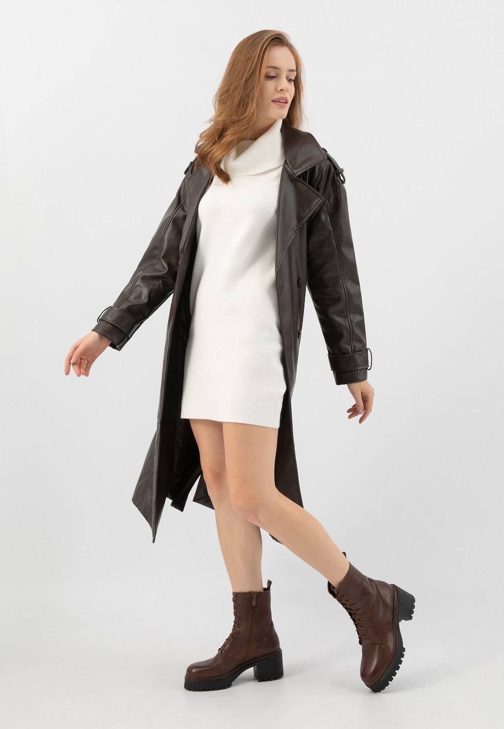 Dámské hnědé kožené kotníkové boty na stabilním podpatku 64124-52 Widok 10