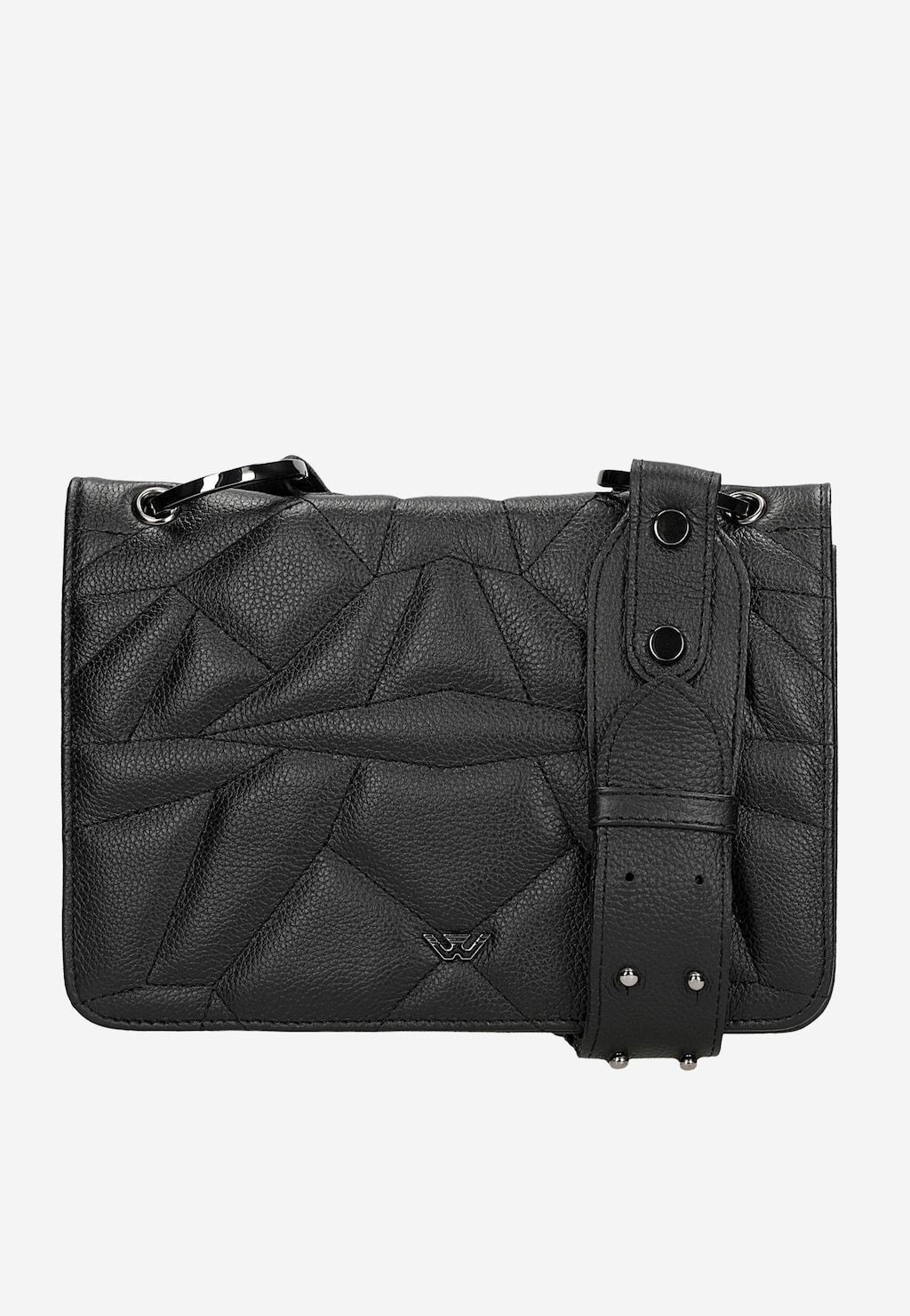 Czarna pikowana torebka damska Wojas model 80413-51 z ozdobnym przeszyciem w geometryczne wzory, metalowymi elementami i regulowanym paskiem.