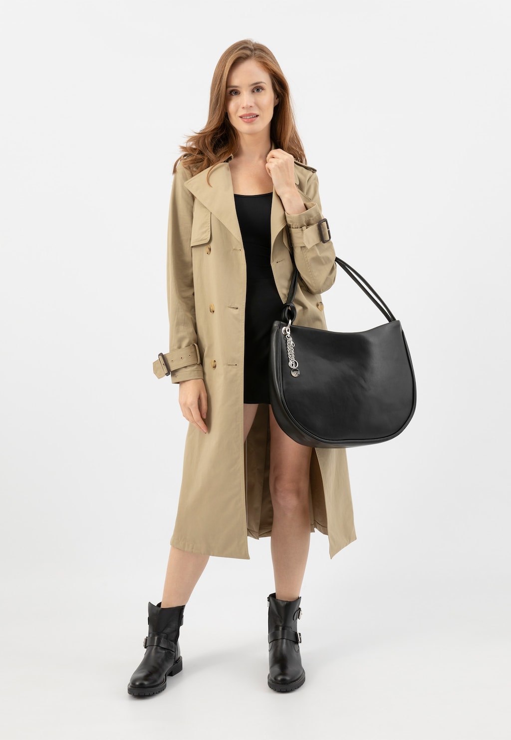 Černá kožená dámská kabelka s přívěškem 80426-51 Widok 1