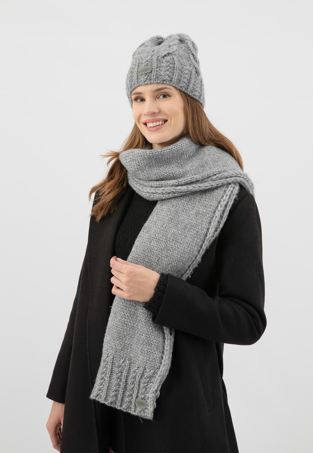 Sada RELAKS z merino vlny - čiapka + šál R9600380 Widok 1