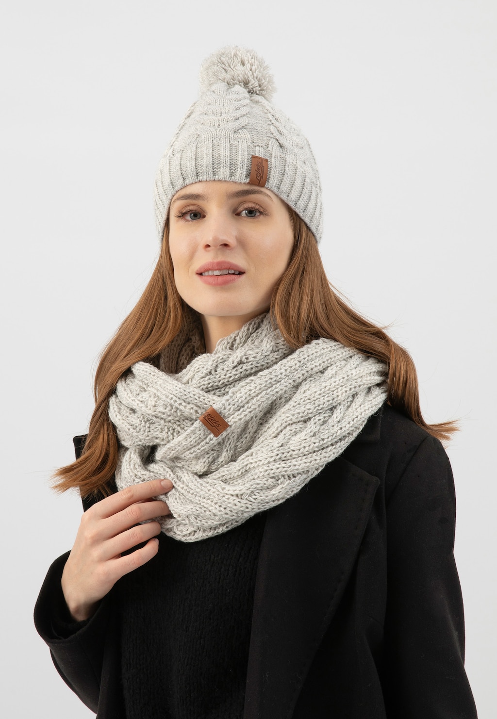 RELAX teplá zimná súprava čiapka + nákrčník R96017-13 Widok 1