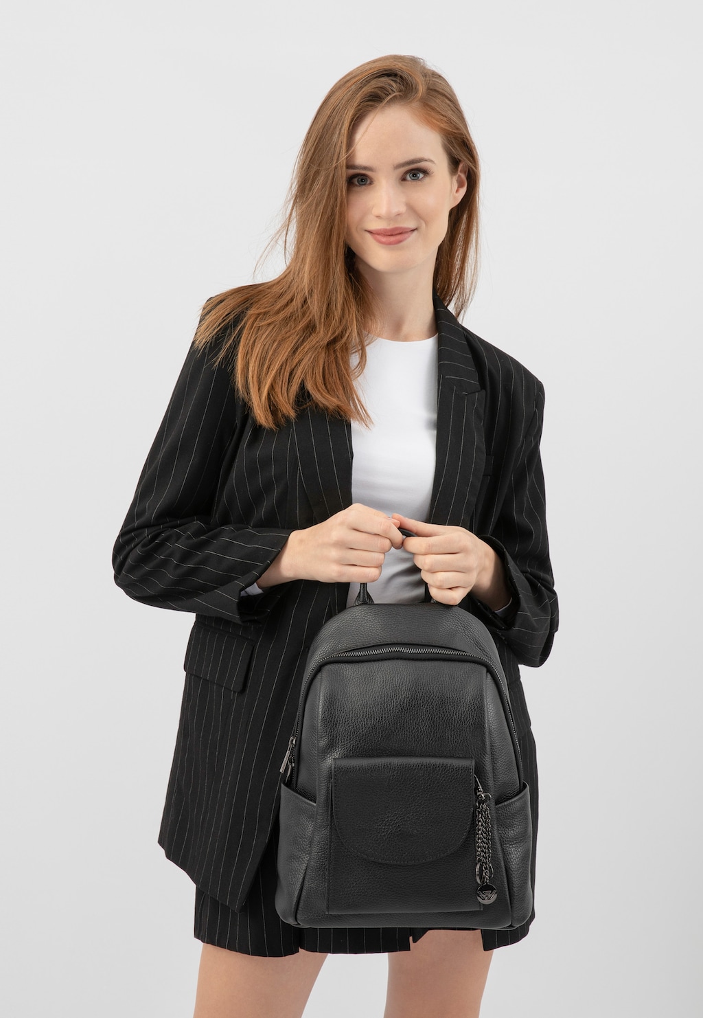 Černý dámský batoh z kvalitní hladké kůže 80331-51 Widok 8