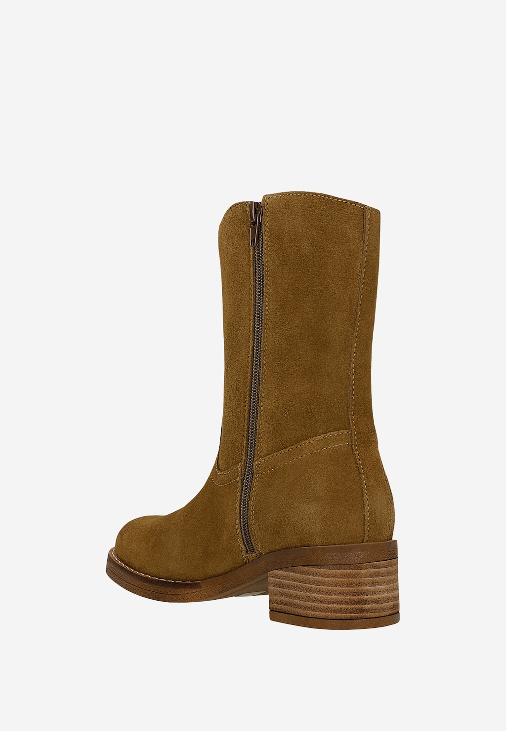 Jasnobrązowe zamszowe botki Wojas model 55298-63 z bocznym zamkiem, widoczne z tyłu, na stabilnym drewnianym obcasie, idealne na jesień.