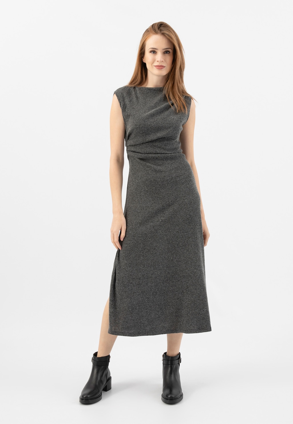 Čierne zateplené dámske členkové topánky na podpätku 55264-51 Widok 8