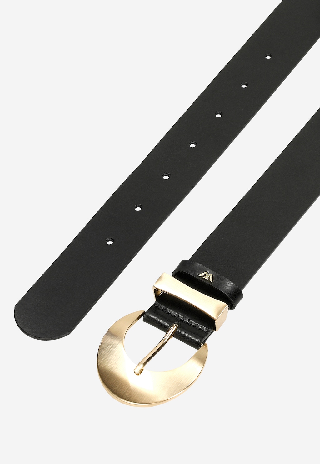 Czarny skórzany pasek damski Wojas model 93089-51 z elegancką złotą klamrą, widoczne dziurki do regulacji rozmiaru, logo marki na pasku.
