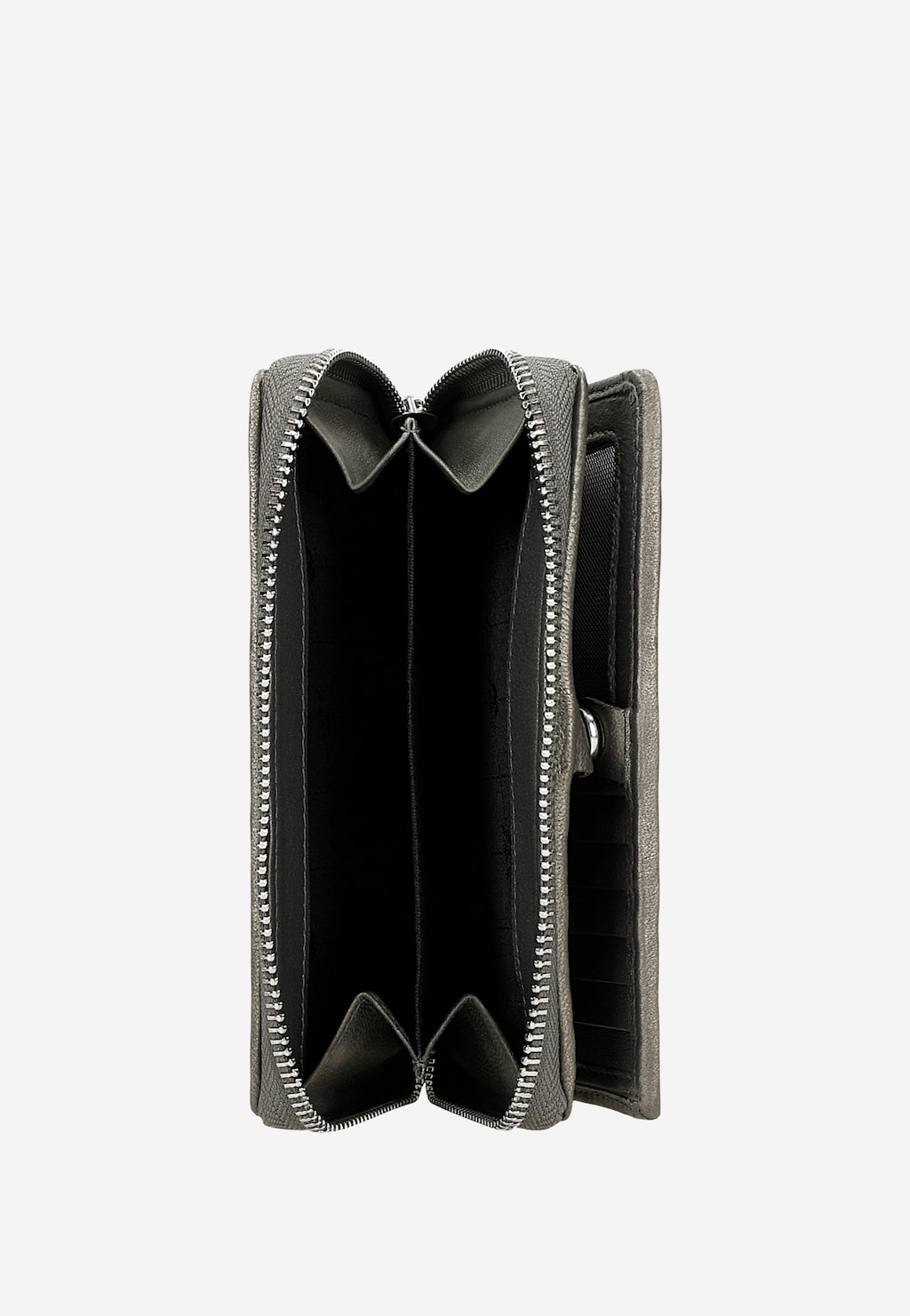 Wnętrze srebrnego przeplatnego portfela damskiego Wojas model 91097-59, ukazujące czarne przegrody oraz metalowy zamek błyskawiczny, ze skóry licowej.