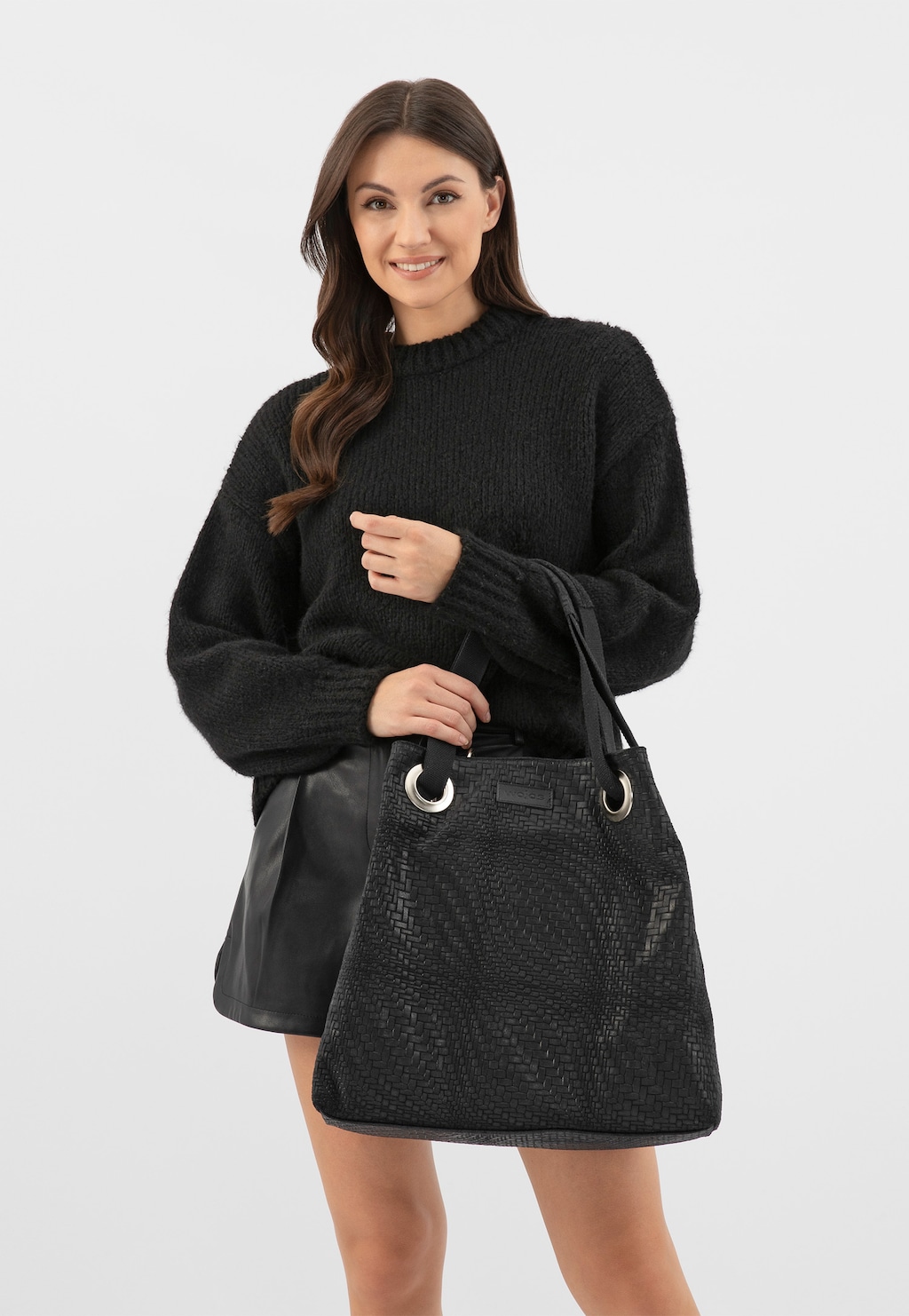 Čierna dámska kabelka veľká v štýlovom prevedení 80262-61 Widok 8