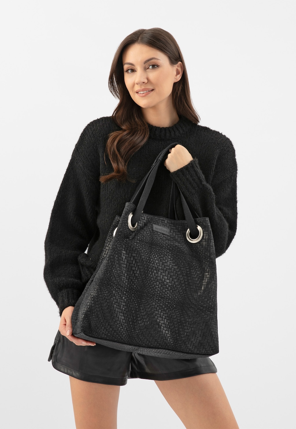 Čierna dámska kabelka veľká v štýlovom prevedení 80262-61 Widok 1