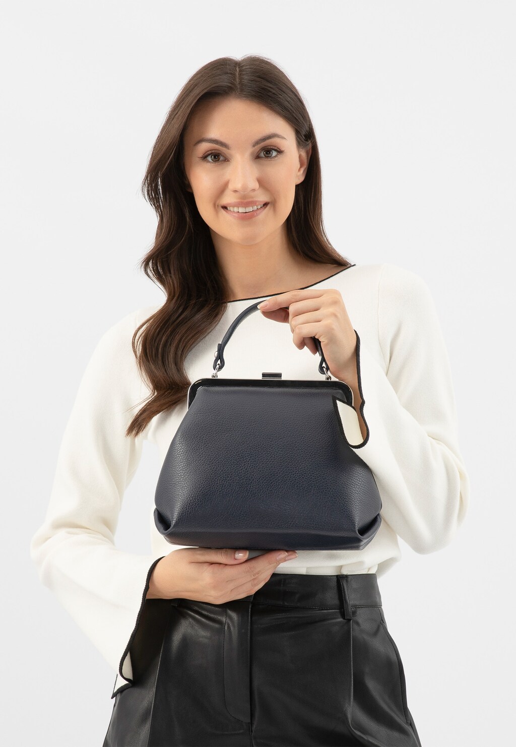 Kožená námořnická modrá kabelka typu frame bag 80257-56 Widok 1