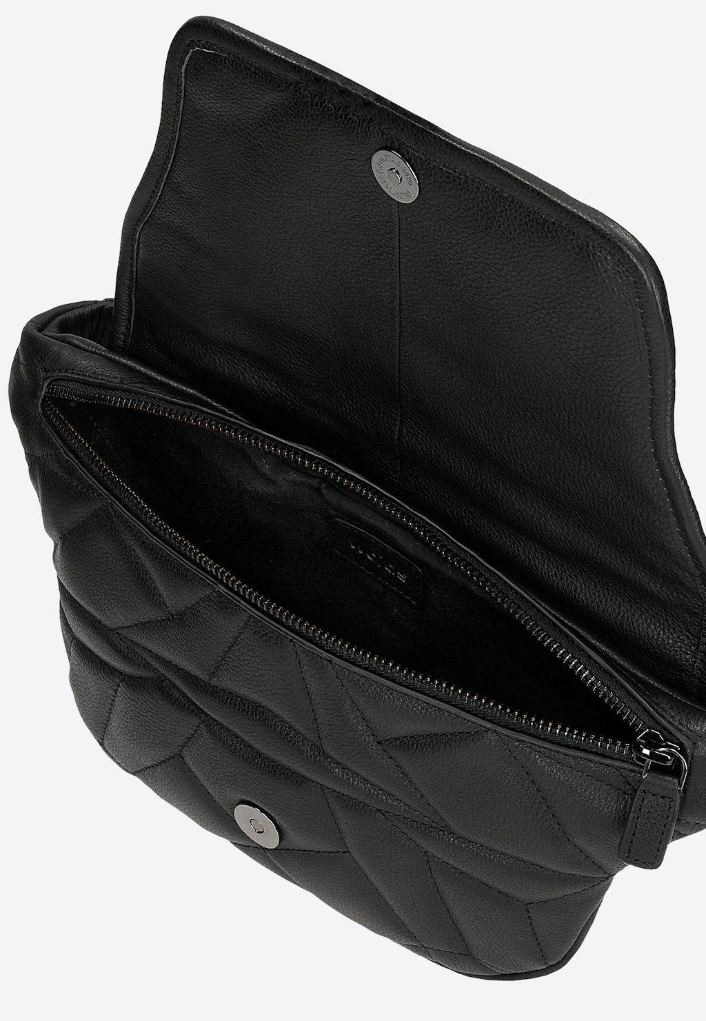 Čierna kožená ľadvinka s prešívaným geometrickým vzorom 80421-51 Widok 5