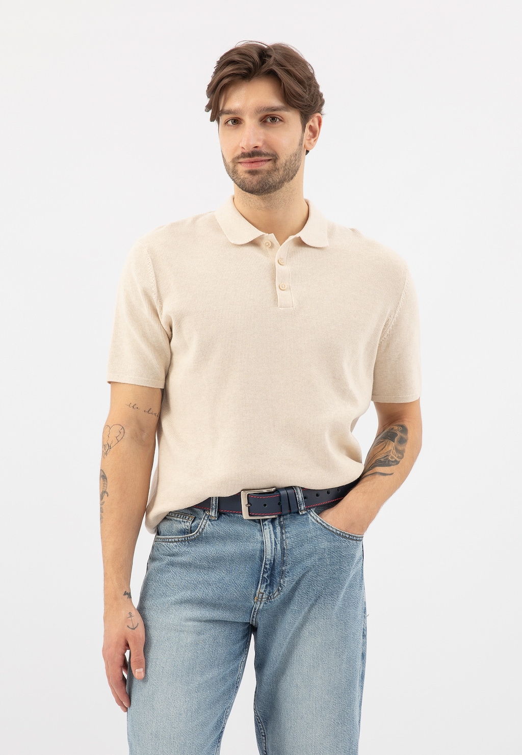 Tmavomodrý pánsky opasok z lícovej kože s červenými prešívaním 93121-56 Widok 7