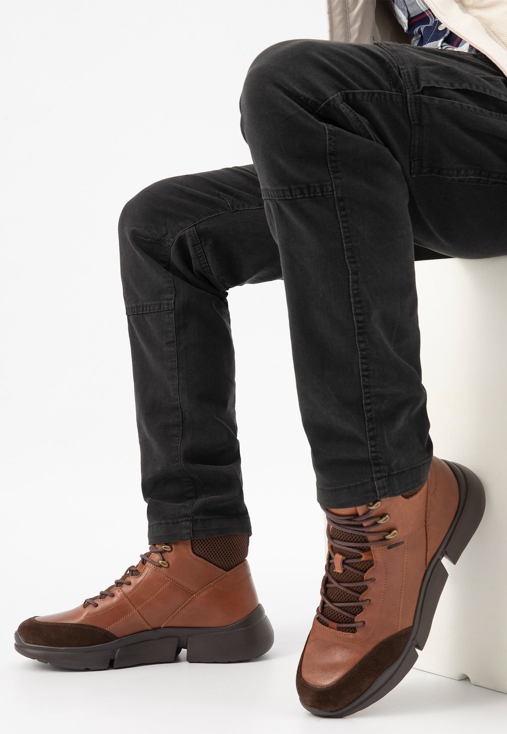 Vysoké pánské sneakersy na hnědé podrážce 24112-73 Widok 7