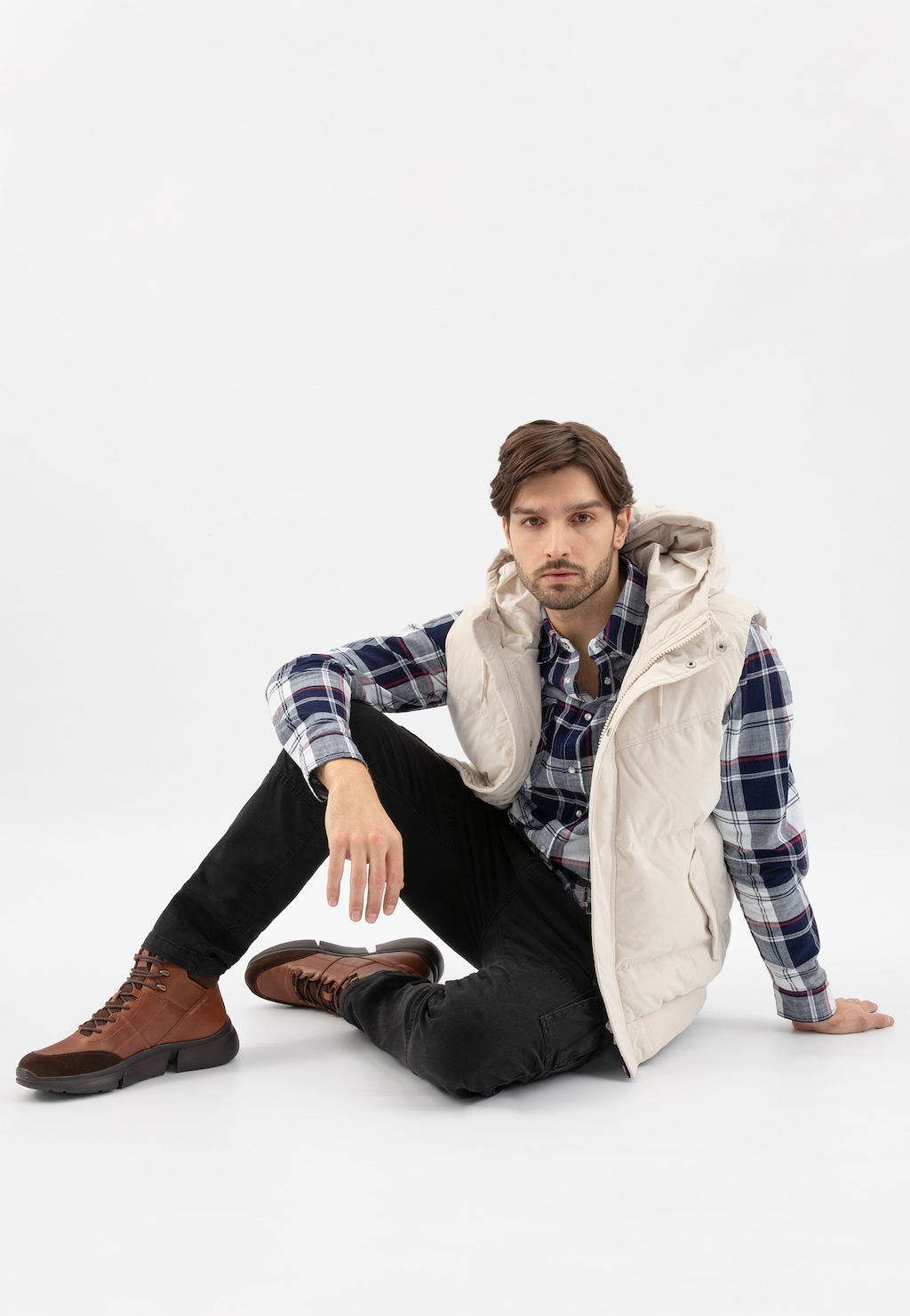 Vysoké pánské sneakersy na hnědé podrážce 24112-73 Widok 9