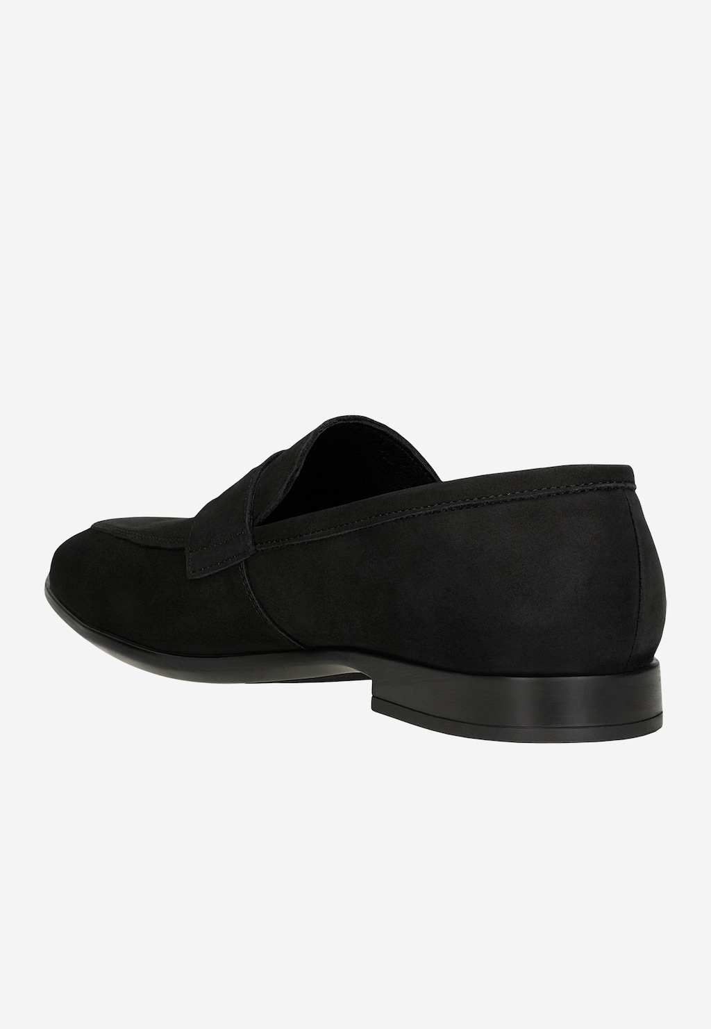 Czarne loafersy męskie Wojas 10196-21 z nubuku, widok z boku ukazujący elegancki profil buta, niski obcas i charakterystyczny wsuwany design.