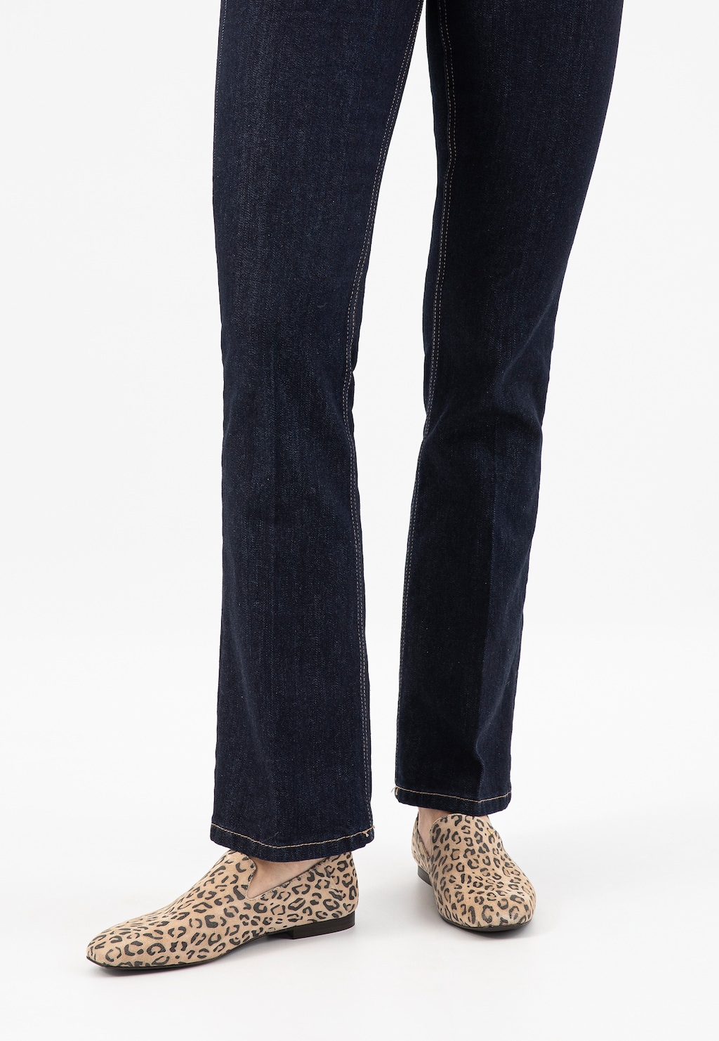 Béžové lodičky s leopardím vzorom z velúrovej kože 45011-60 Widok 8