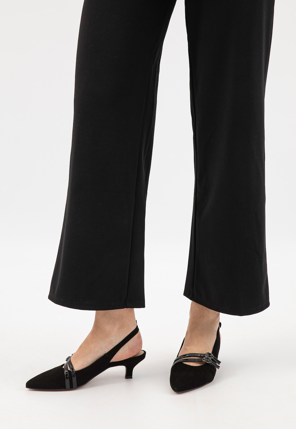 Čierne semišové lodičky s lakovanými ozdobnými remienkami 35160-71 Widok 7