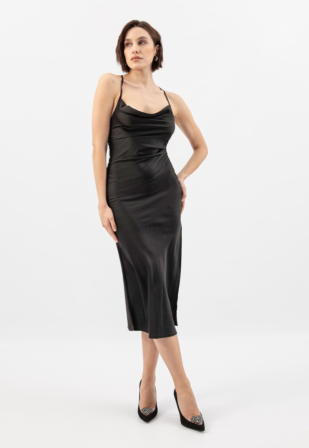 Dámske čierne lodičky s ozdobou v tvare srdca 35157-81 Widok 1