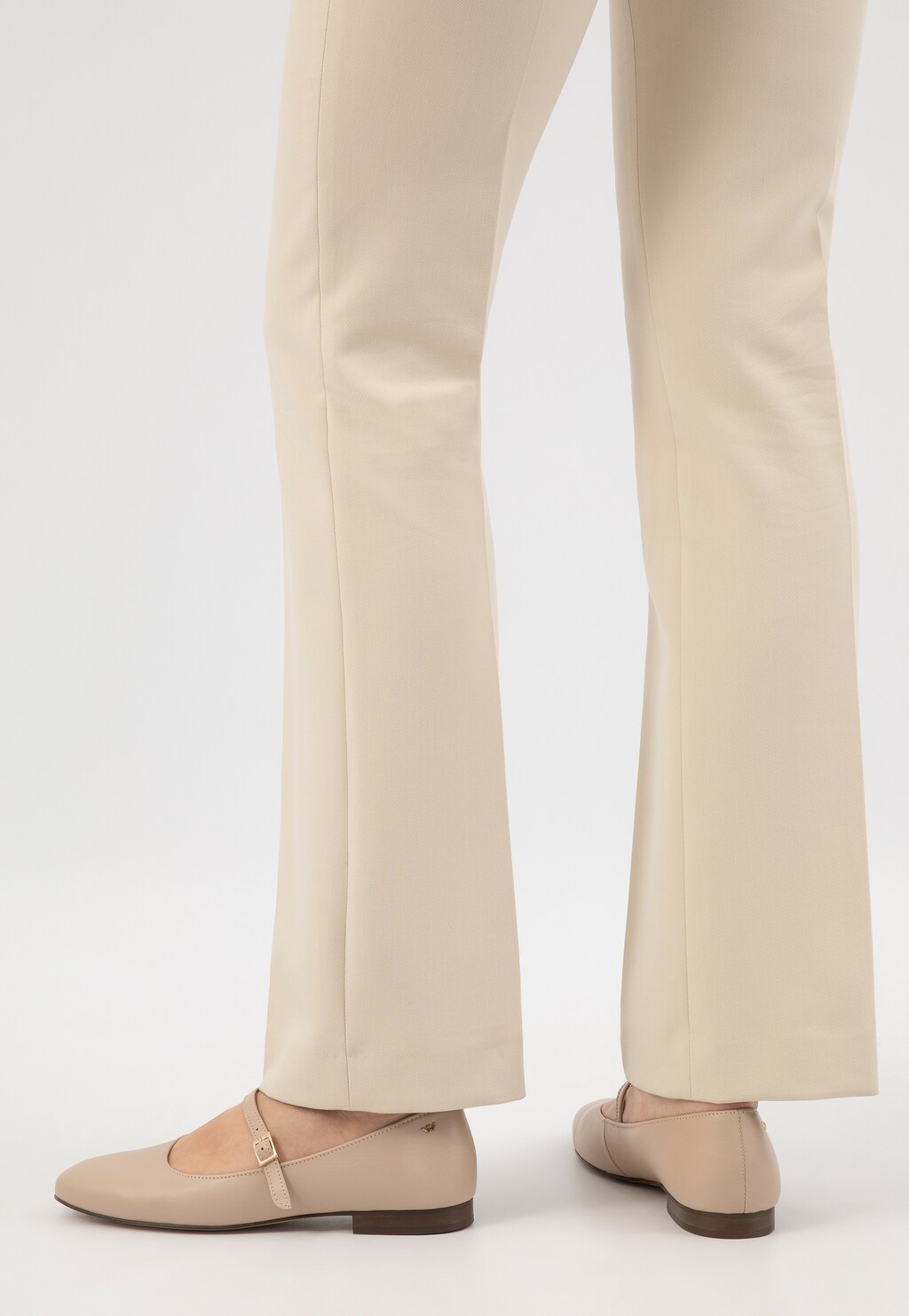 Béžové balerínky s ozdobným páskem 44029-54 Widok 7