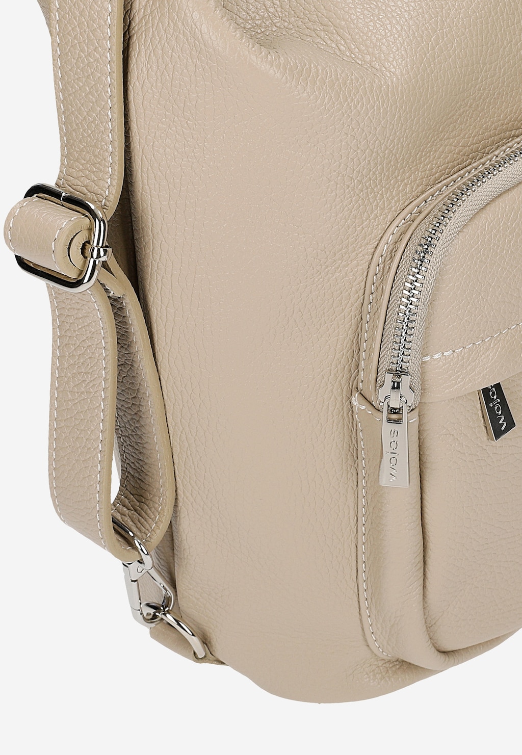 Beżowa torebka plecak Wojas 2w1 ze skóry licowej model 80127-54, zbliżenie na detale: srebrny zamek błyskawiczny z logo i regulowany pasek z metalowymi zapięciami.