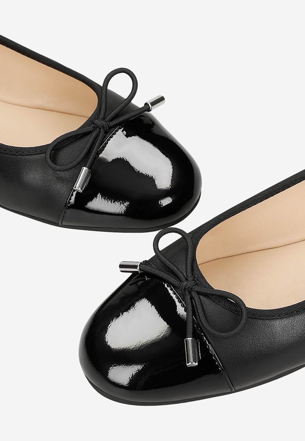 Čierne dámske balerínky s lakovanou špičkou 44035-71 Widok 6