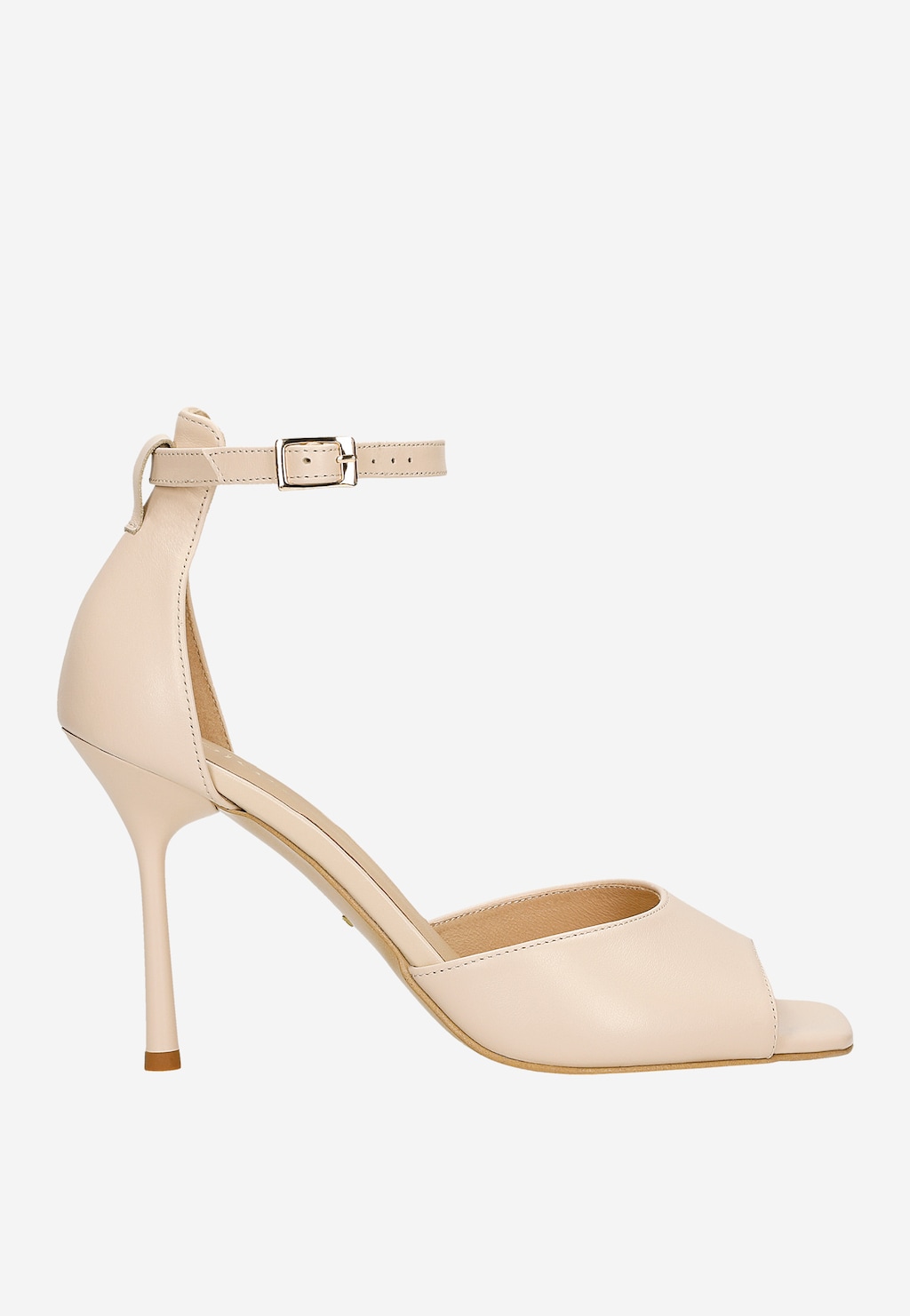 Beżowe skórzane sandały damskie Wojas model 76239-54 z odkrytymi palcami, smukłą szpilką i eleganckim paskiem wokół kostki z metalową klamrą.