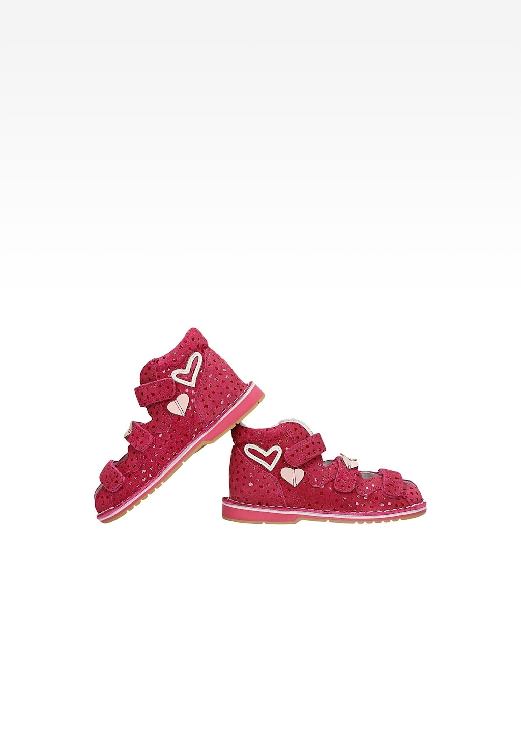 Różowe sandały zabudowane BARTEK dla dziewcząt model 8550065 z wzorem w serduszka, rzepami i ażurowymi wycięciami, widok z boku obuwia.