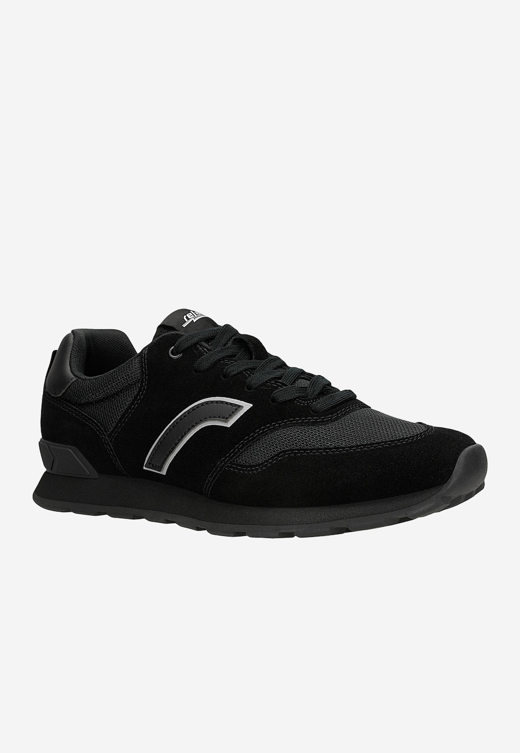 Czarne sneakersy RELAKS model R34202-81 z boku, wykonane z materiału i dwoiny welurowej, z charakterystycznym srebrnym logo na boku i czarnymi sznurówkami.