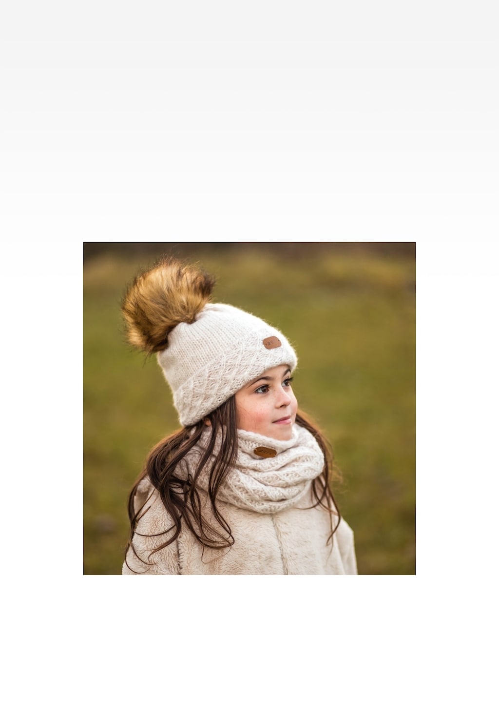 Světle béžová sada BARTEK 8560284 čepice + nákrčník s merino vlnou Widok 6