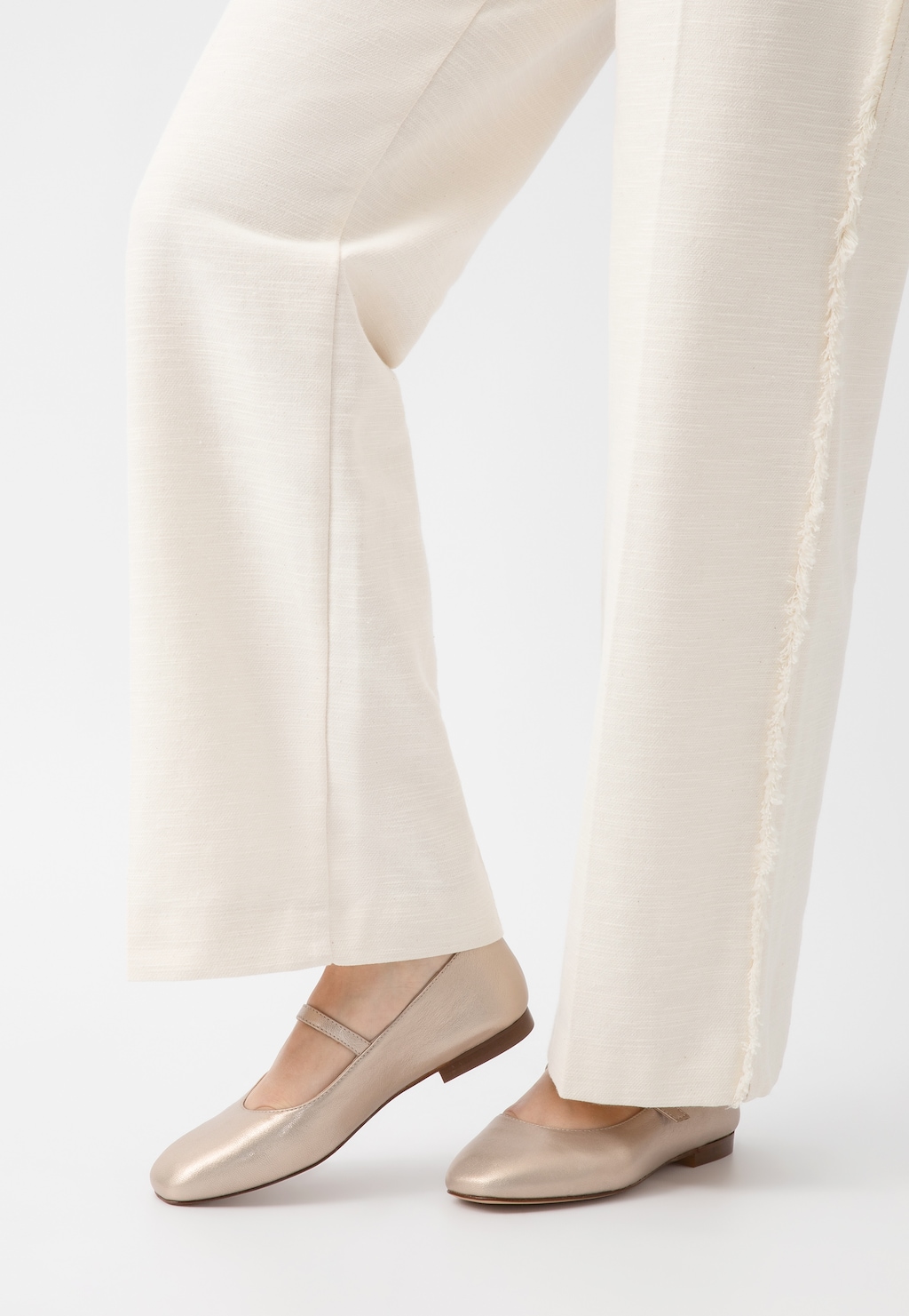 Zlaté kožené baleríny Mary Jane 44055-58 Widok 8