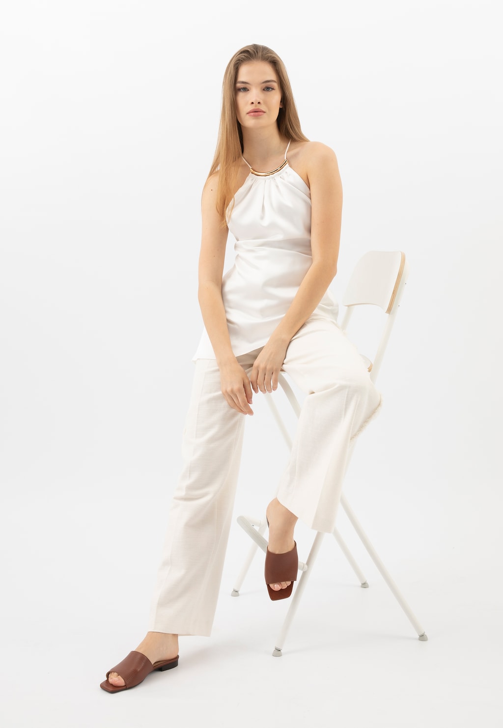 Hnědé žabky z lícové kůže 74150-53 Widok 9