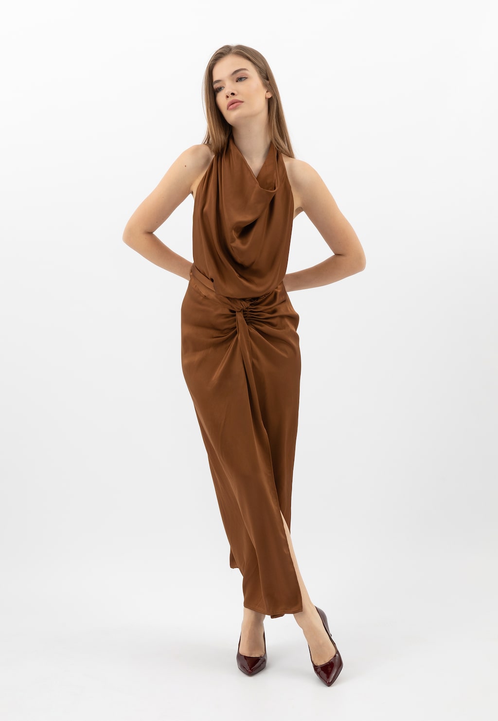 Bordové dámske lodičky z lakovanej kože 35041-35 Widok 10