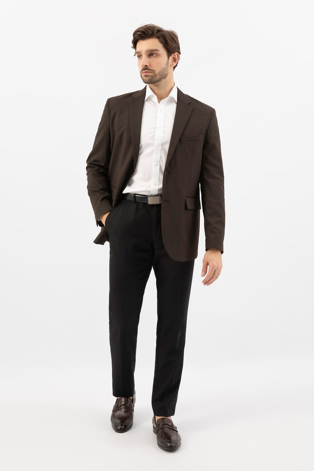 Tmavě hnědé pánské mokasíny s kovovým detailem 10224-52 Widok 8