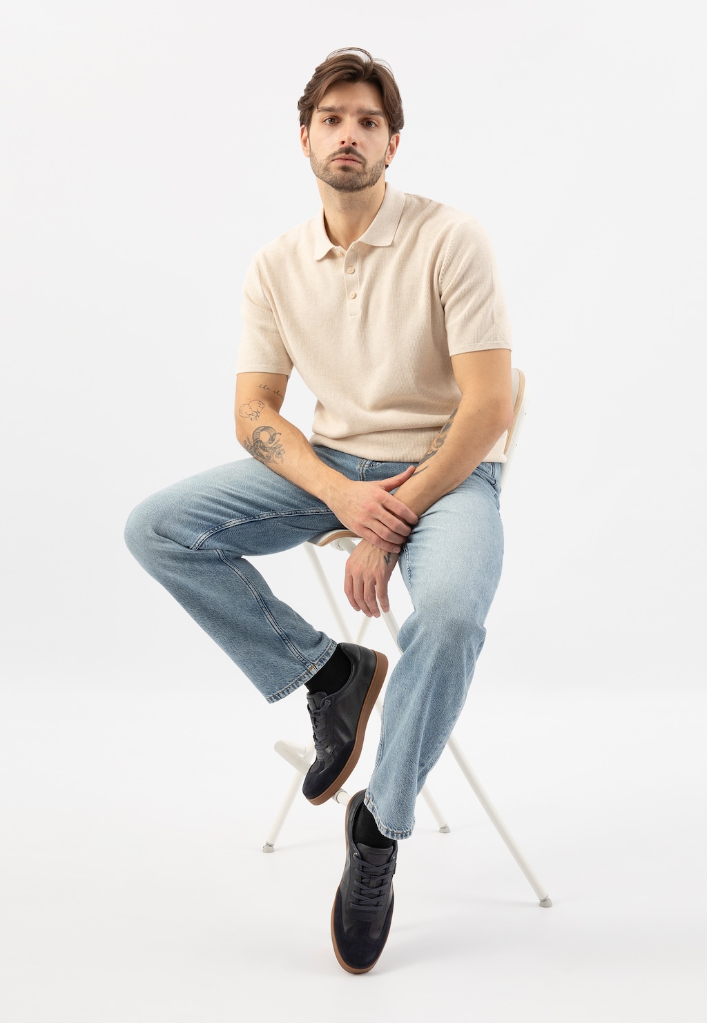 Pánské tenisky z tmavě modré lícové kůže a nubuku 10250-76 Widok 9