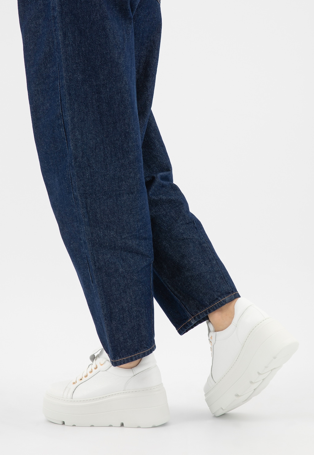 Bílé tenisky na vysoké platformě 46352-59 Widok 7