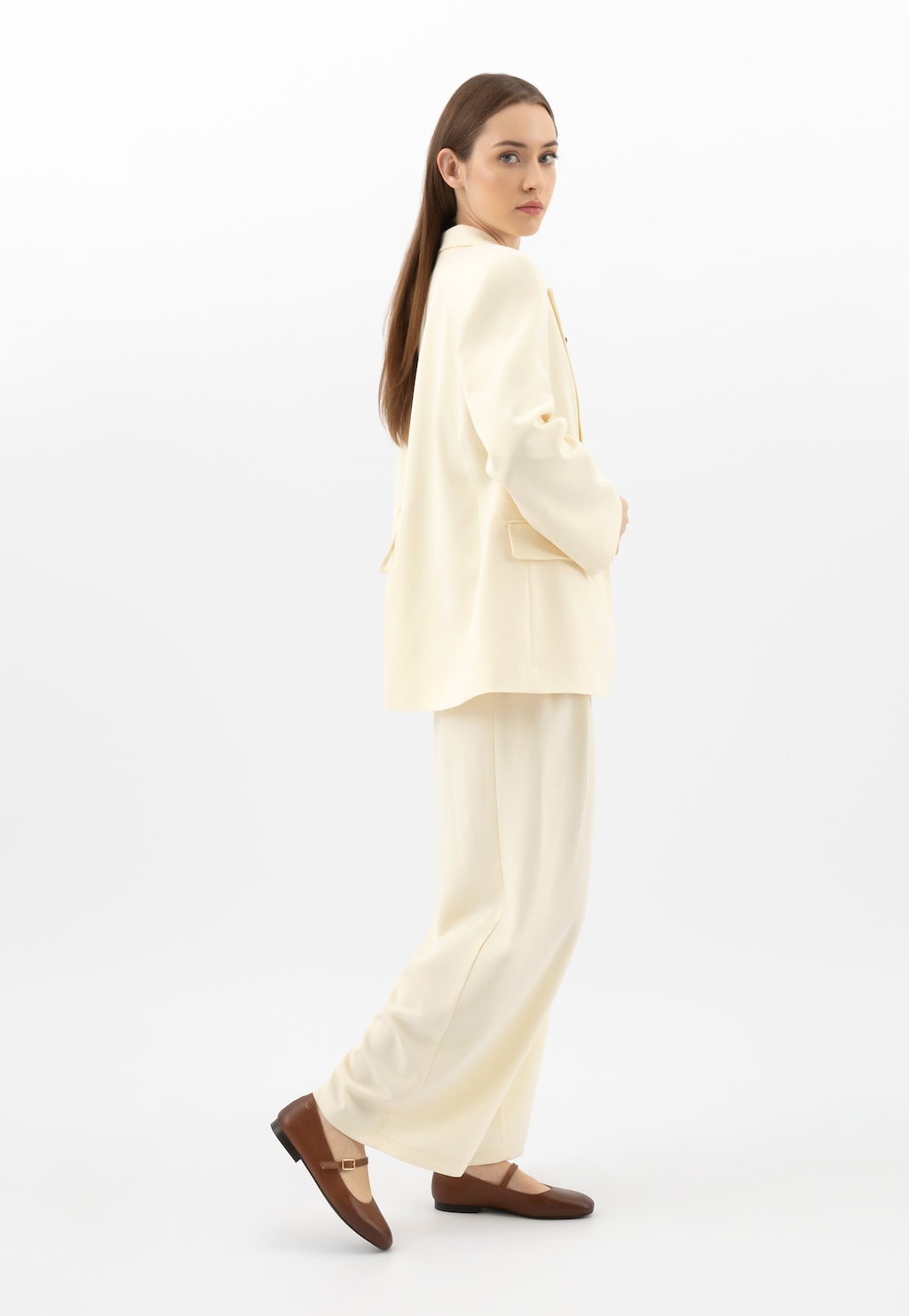 Brązowe baleriny Mary Jane ze skóry licowej 44055-52 Widok 1