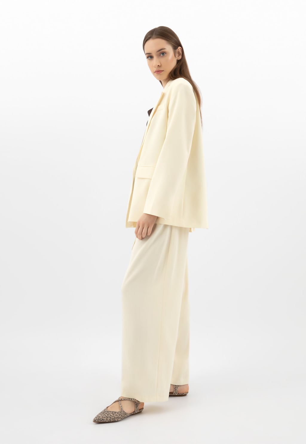 Béžovo-černé dámské polobotky s leopardím vzorem 46337-50 Widok 10