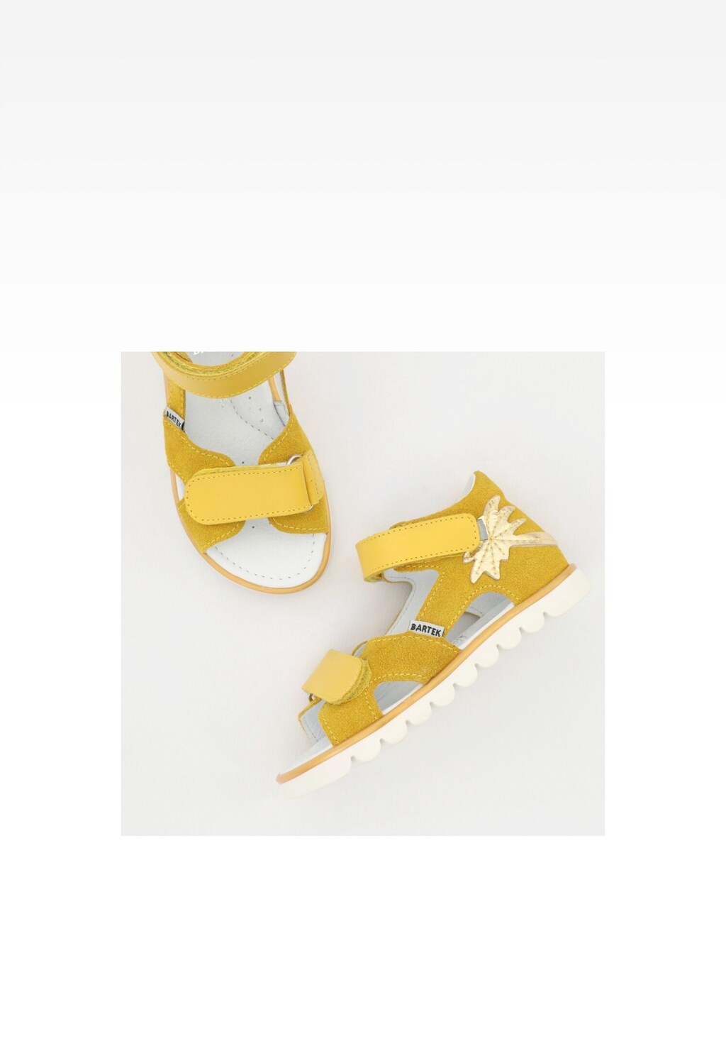 Žluté dívčí sandály BARTEK 11227017 s lesklou palmou Widok 8