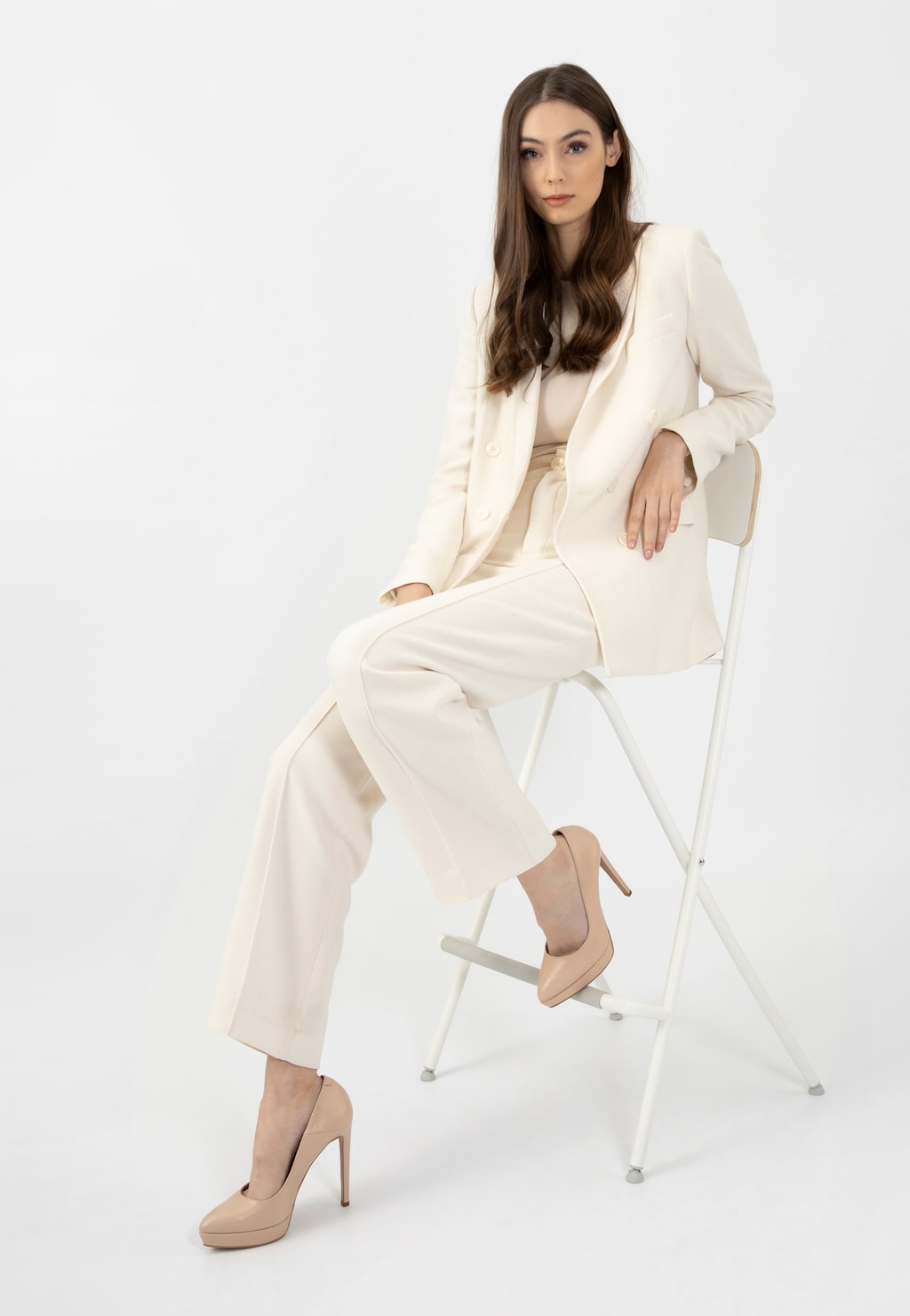 Beżowe skórzane szpilki damskie na platformie 35126-54 Widok 1