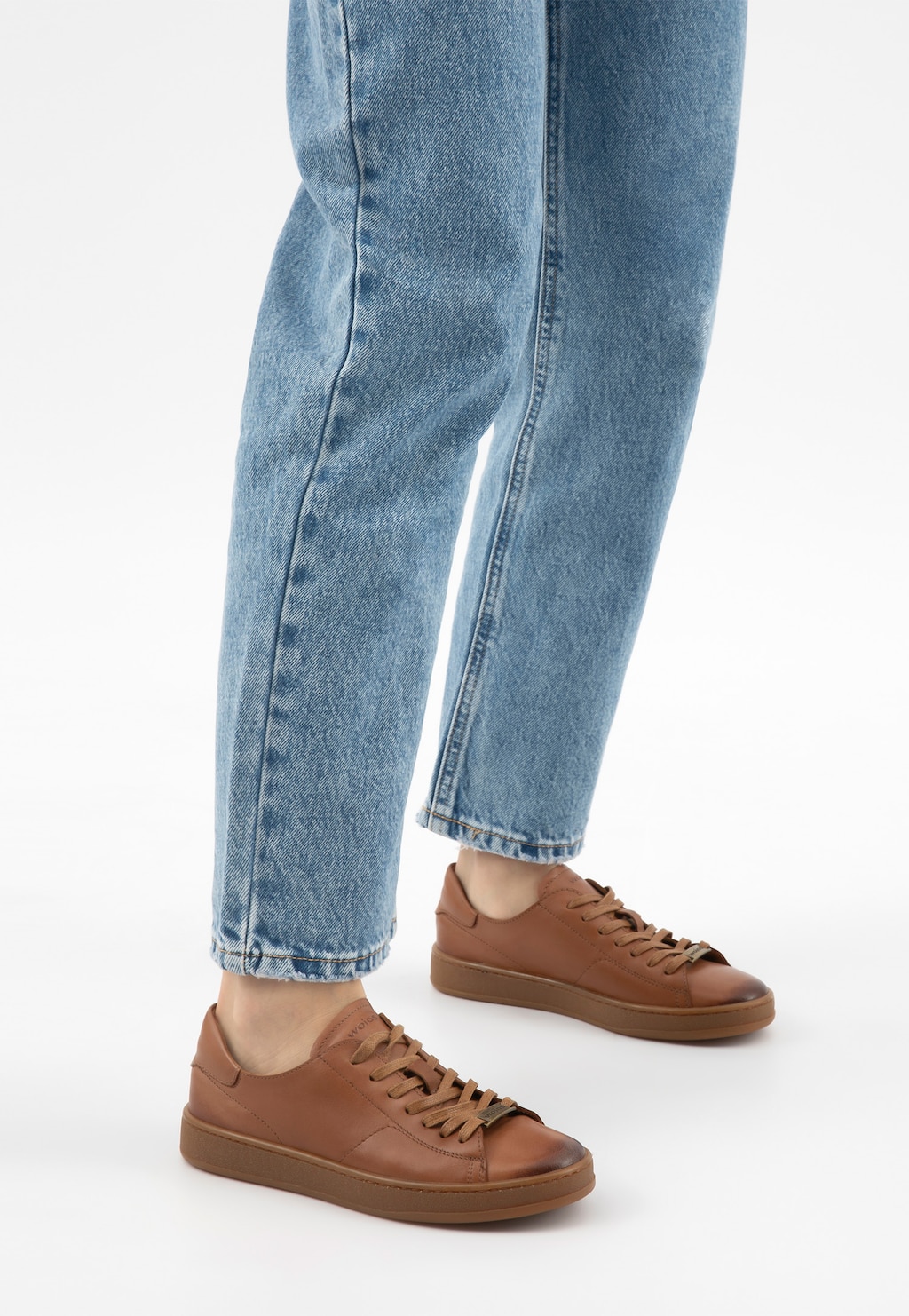 Hnedé kožené tenisky pre ženy 46334-54 Widok 9