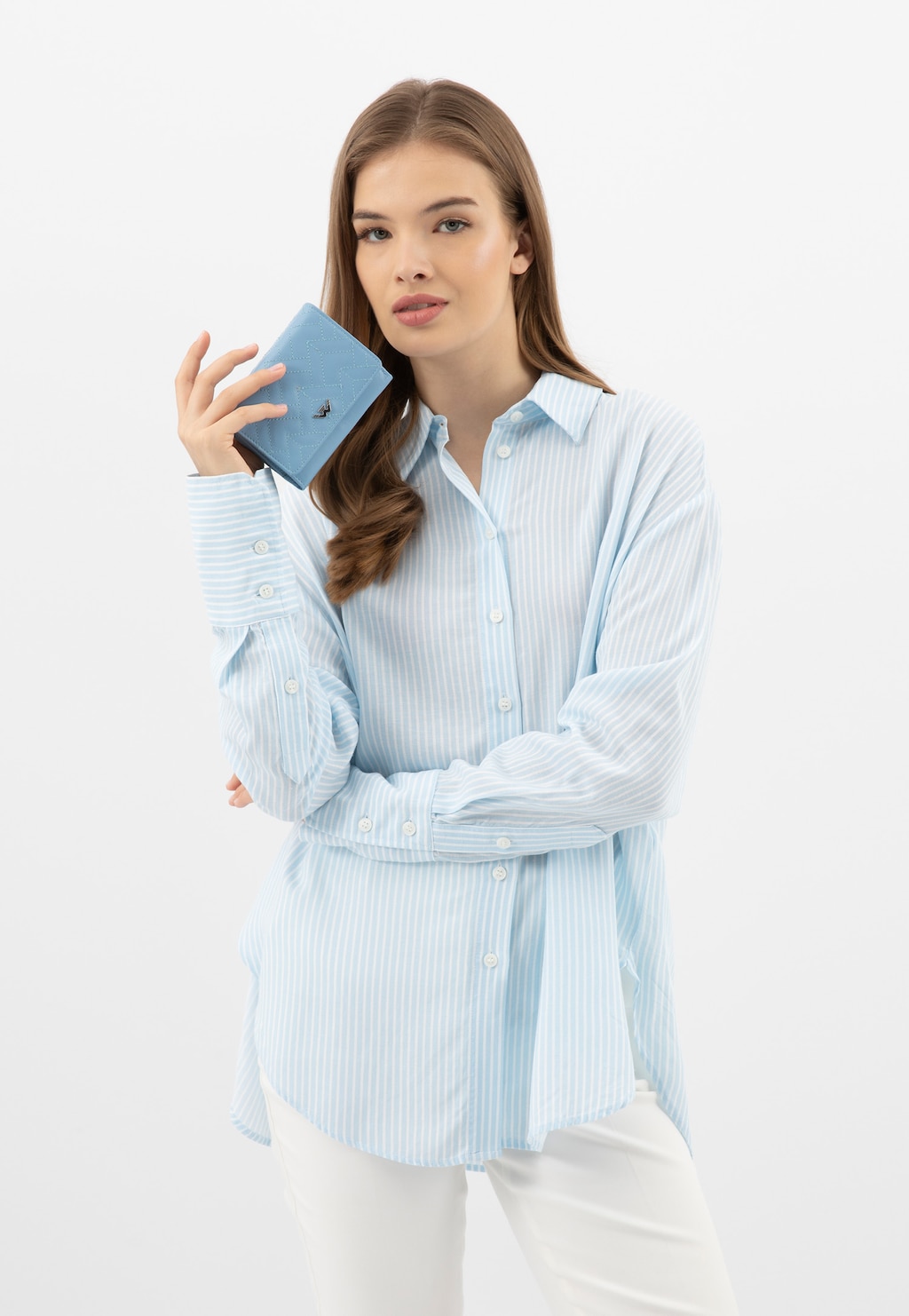 Malá modrá prešívaná dámska peňaženka z lícnej kože 91101-56 Widok 9