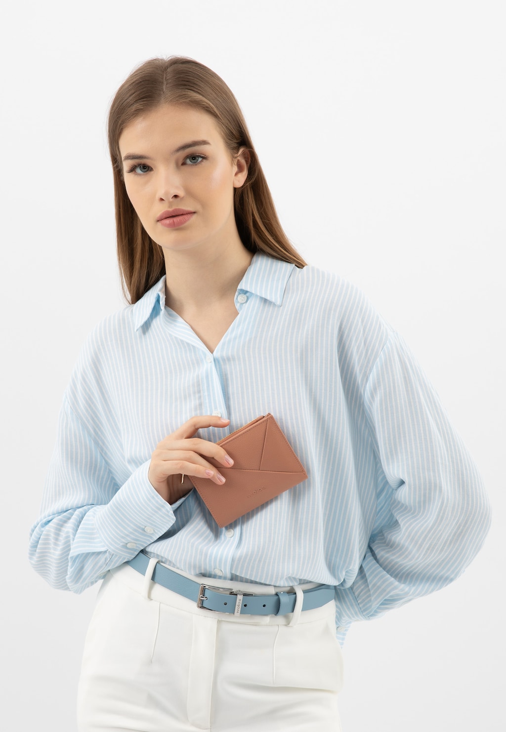 Malá kožená dámska peňaženka s geometrickým prešívaním 91081-54 Widok 1