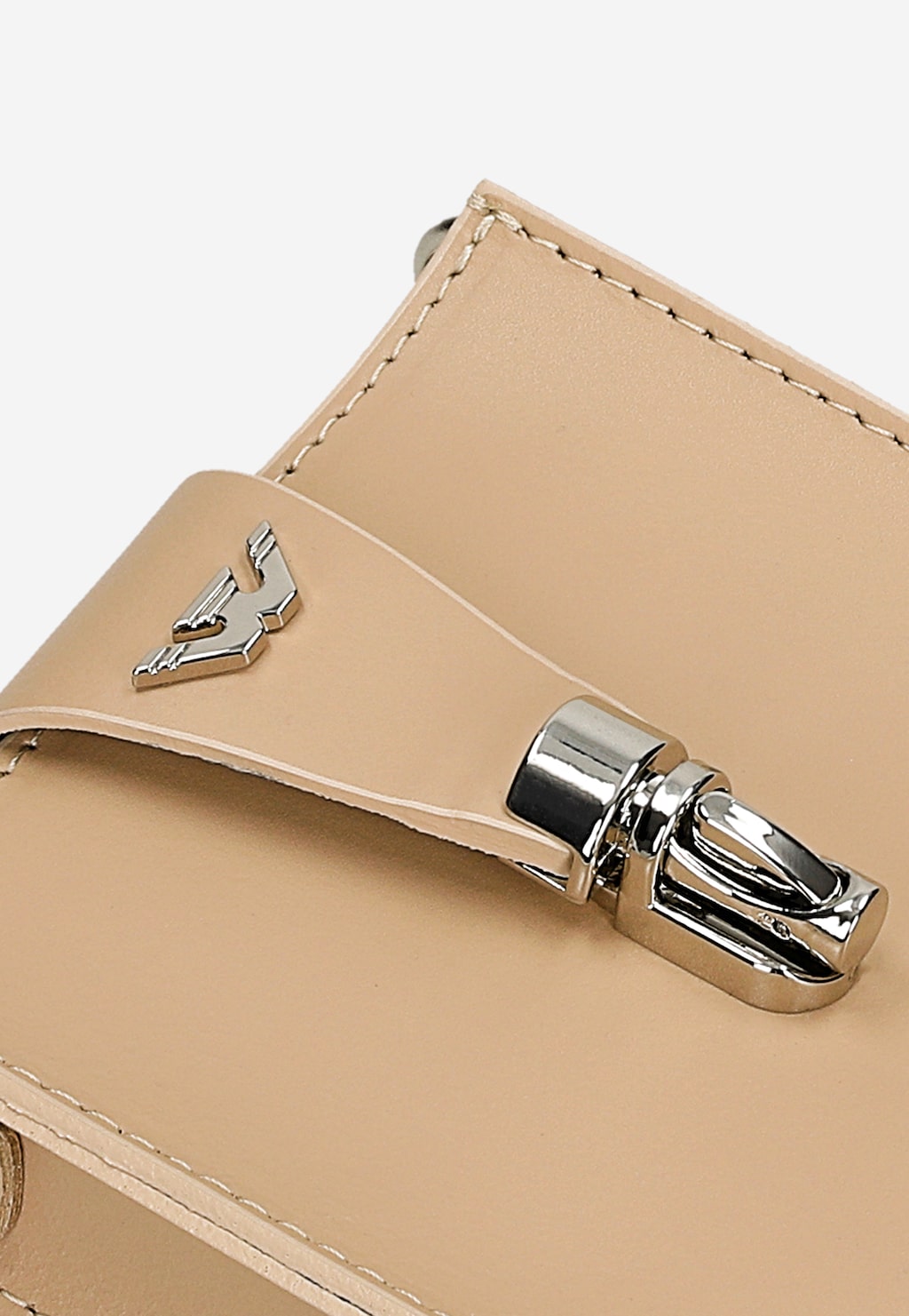 Beżowa torebka na telefon ze srebrnym łańcuchem 80181-54 Widok 7