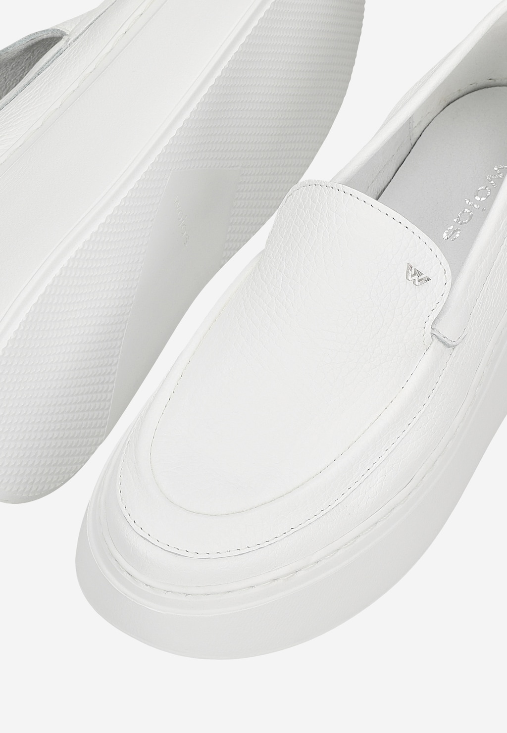 Białe wsuwane półbuty damskie ze skóry naturalnej 46345-59 Widok 7