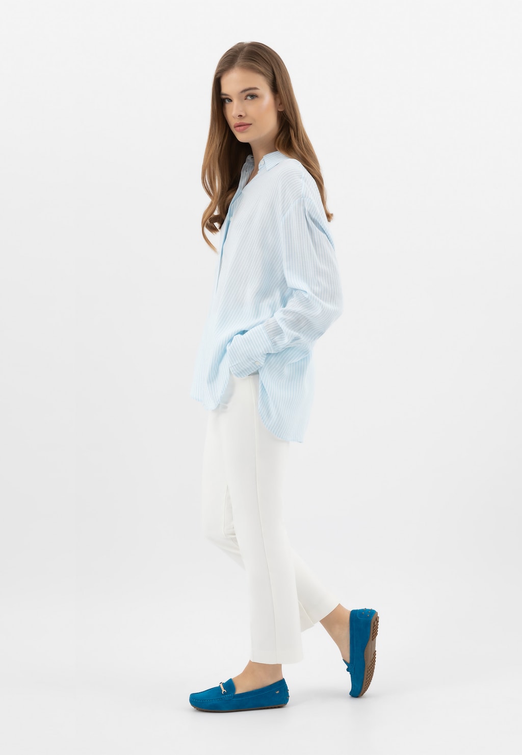 Modré dámske mokasíny so zlatou ozdobou 46210-60 Widok 1