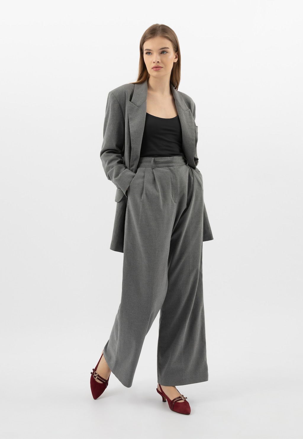 Bordové lodičky zo semišu s lakovanými pásikmi 35160-35 Widok 10