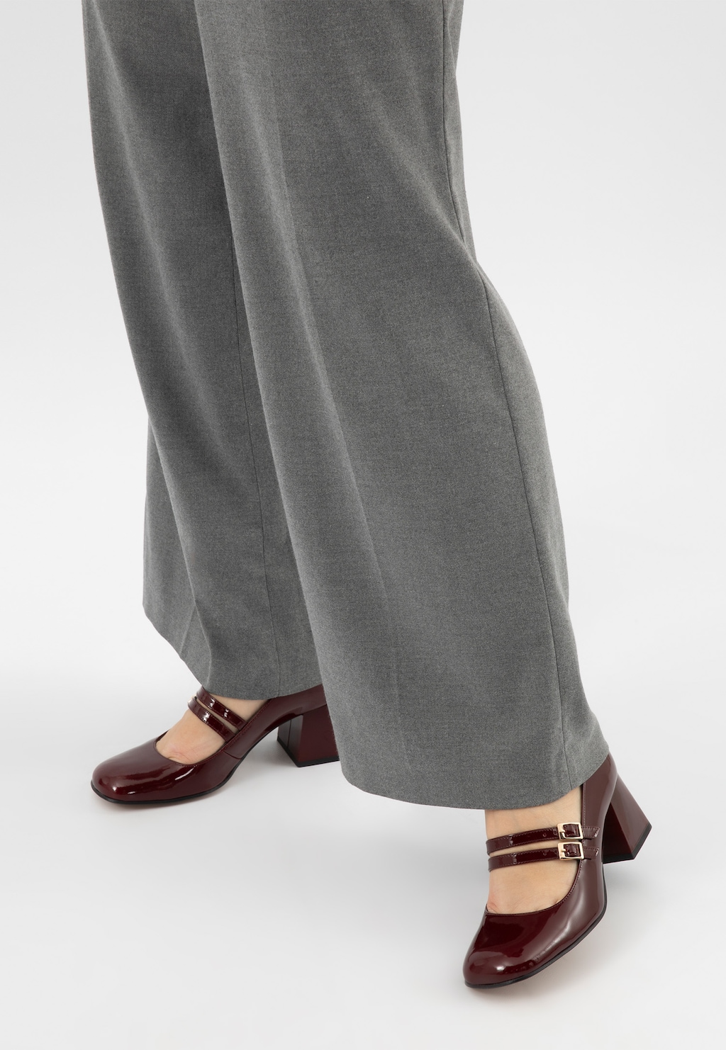 Bordové lakované lodičky Mary Jane na širokom podpätku 35143-35 Widok 7